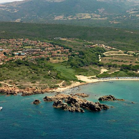 Apartmán Rocciarossa Isola Rossa Exteriér fotografie