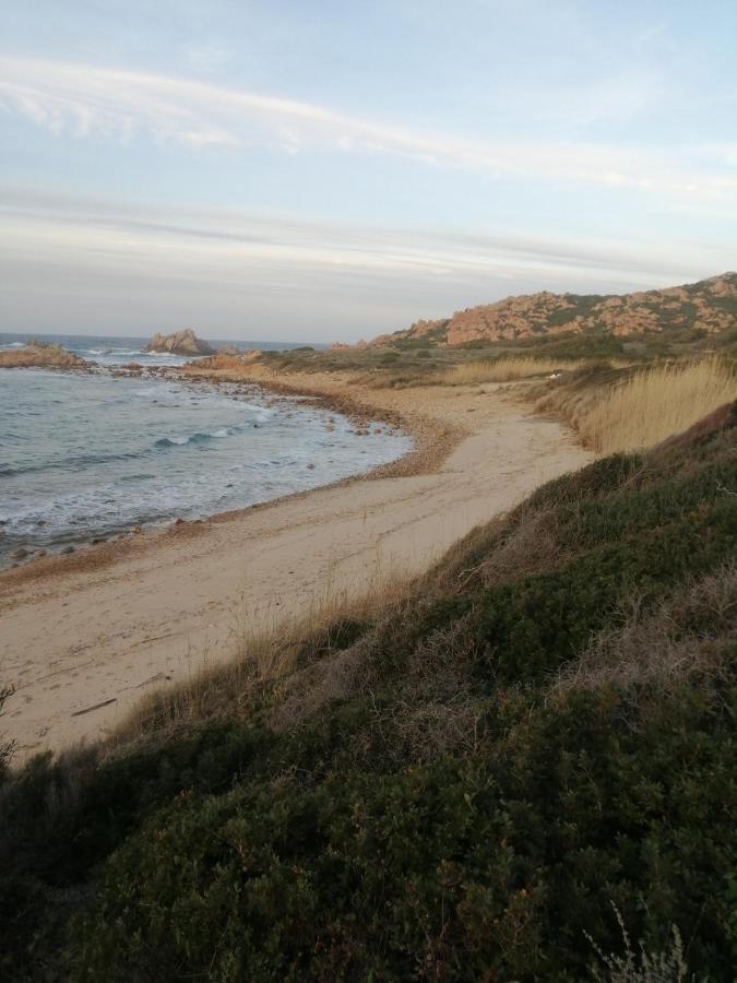 Apartmán Rocciarossa Isola Rossa Exteriér fotografie